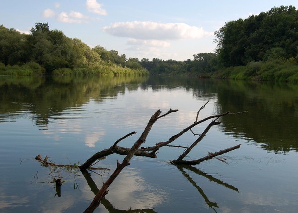 Река